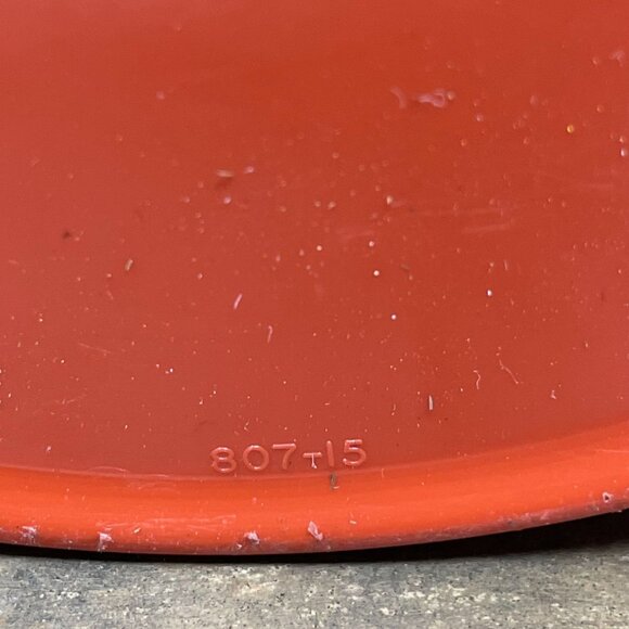 Vintage Tupperware Red Orange Storage Containers Starburst Lids Set Of 2 Nesting - Picture 9 of 13